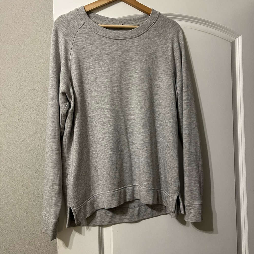 Lou & Grey SignatureSoft Sweatshirt